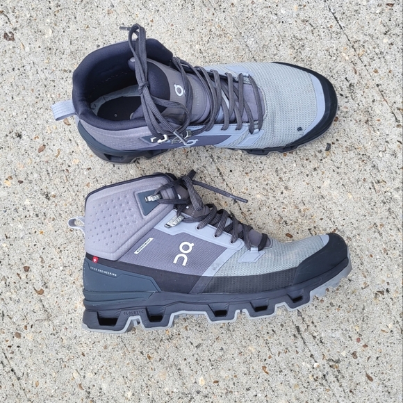 On Cloudrock 2 Waterproof Alloy Eclipse Trail & Hiking Boots Mens 10.5 - Picture 2 of 9